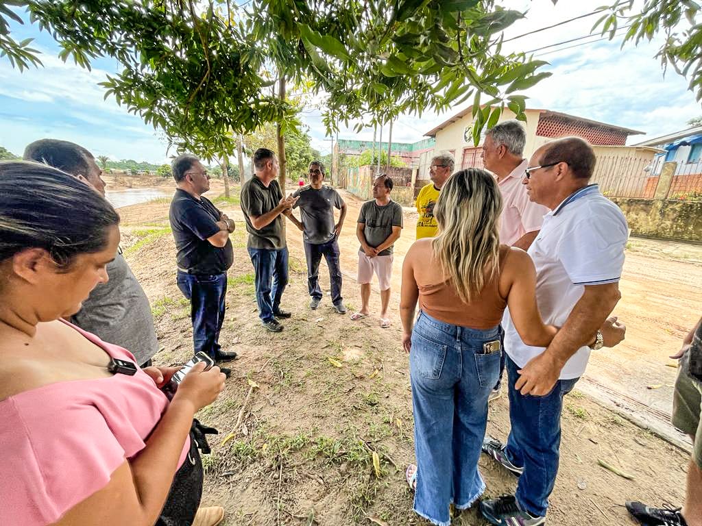 Corrente do Bem: Parlamentares, ex-prefeito e secretário de Estado unem forças para auxiliar comerciante histórico da Base